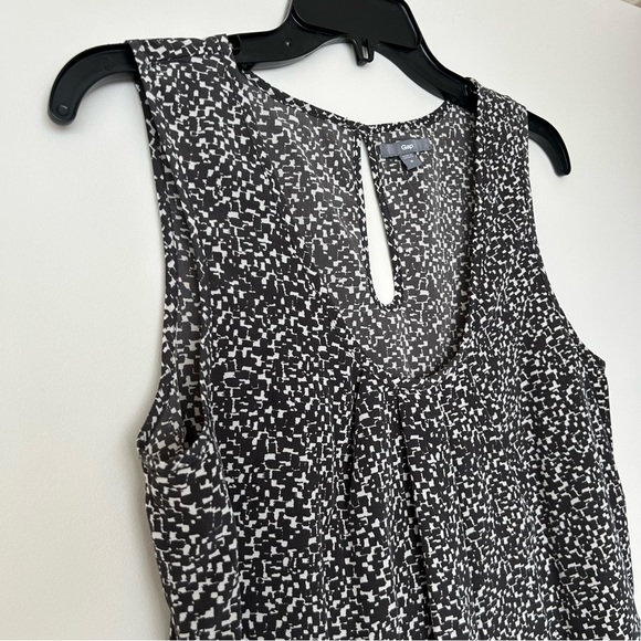 GAP Womens Sleeveless Geo Print Blouse - Picture 4 of 13
